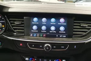 Підтримка систем Apple CarPlay та Android Auto через USB-кабель